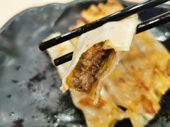 黑胡椒牛肉锅贴-四海游龙(大华店)