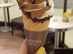 香草黑巧双重口味-GODIVA(国际金融中心店)