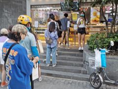 -鲍师傅糕点(江苏路店)