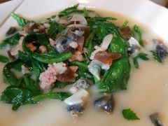 -珍宝轩海鲜火锅(碧湖大厦店)