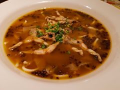 酸菜呱呱-庆合府重庆大排档(紫都城店)
