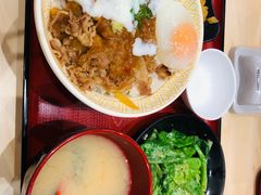 温泉蛋牛丼-食其家·牛丼咖喱(太阳宫店)