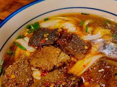 -矮子粉店1985·长沙米粉(湘春路店)