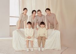 点击看大图 -至臻微拉婚纱摄影