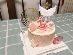 -咖咖熊蛋糕定制·英国蓝风车动物性淡奶油