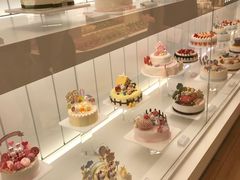 面包甜点陈列柜-好利来(东直门银座店)