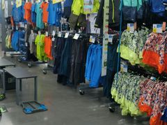 -迪卡侬(袁家岗店)