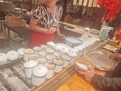 自助取餐区-沙州食驿·非遗小吃夜市