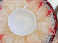 -鹤睦鱼生·啫啫煲·海鲜(保利百合店)