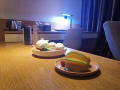 -优逸酒店(柳州窑埠古镇万象城店)