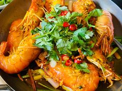 -大头虾越式风味餐厅(光明广场店)