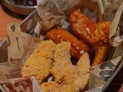 炸鸡双拼-春熙台韩国料理·章鱼肥牛(西丽店)