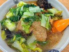 -同济大学本部学苑饮食广场