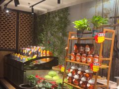 -洞庭土菜小炒馆(易发广场店)