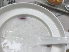 -燕庭·纯燕窝·甜品下午茶(南京西路店)