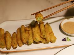 咸蛋黄四季豆-初蓉丨遇见新川菜(亲贤街荣耀店)