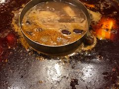 -谭鸭血老火锅(漳州路店)