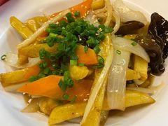-拉面莊夢語＆中华料理八椿