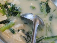 -赶海部落海鲜城(海阳路店)