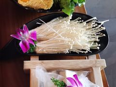 蔬菜拼盘-旺晖本帮骨头煲·深夜火锅(梅园路店)