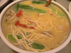 扬州大煮干丝-虫二酒肆(美罗城店)