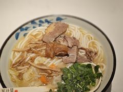 -鑫花溪牛肉米粉(凤凰街创始总店)