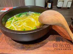 -良米山·云南野生菌过桥米线(上海首店)