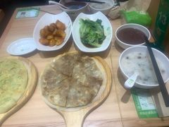 -甲乙饼·北京手工肉饼(西直门凯德茂店)