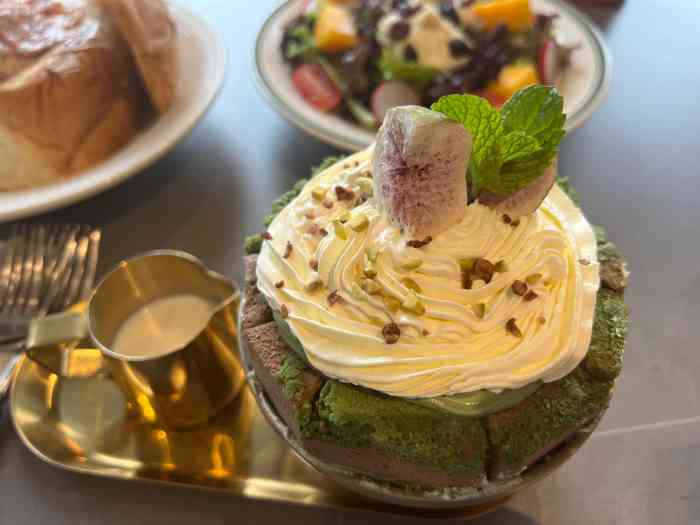 国王冰室·奥林匹斯店(联想科技城店)-"[环境]环境没的说,非常安静了.