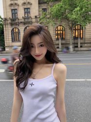 -悠巷形象设计