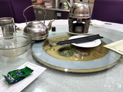 -口衣记鸡饭店