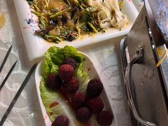 -羊家胡同·龙虾烧烤火锅(龙汇路店)