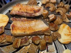 -木槿花韩式炭烤·熟成肉工坊(孙文东路店)