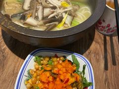 -状元王过桥米线(黄埔至泰广场店)