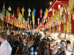 -周日夜市