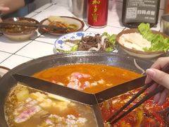-巴卤社老火锅(财富店)