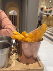 -奈尔宝·儿童乐园·亲子餐厅(华采天地店)