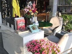 -chenity  cafe