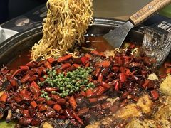 -丹水桥地锅鱼·翘嘴鲌·地方特色全鱼宴(丹江口大坝店)