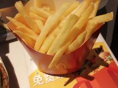 -麦当劳(田林好又多店)