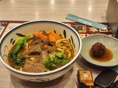 -康师傅私房牛肉面(马泉营奥莱店)
