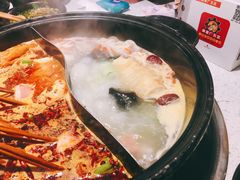 -钢管厂五区小郡肝串串香(南山店)