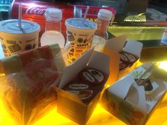 -万达影城(凯旋城广场XLAND店)