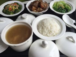 点击看大图 -优月月子中心(南海万达店)