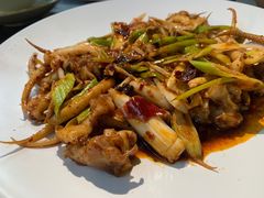 -臻鲜燕海鲜融合餐厅(金陵style店)