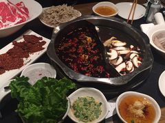 -纸盐河码头火锅(十八梯店)
