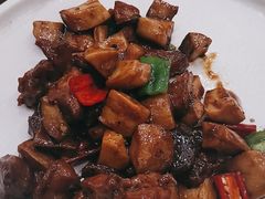 杏鲍菇炒牛肉粒-富瑶大酒店(强工二街店)