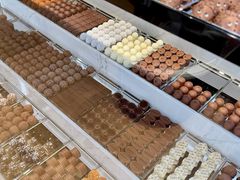 -Laderach 莱德拉(上海环贸iapm店)