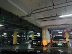 -上海站南广场-停车场