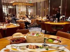-乐忻皇朝(上海中心大厦店)